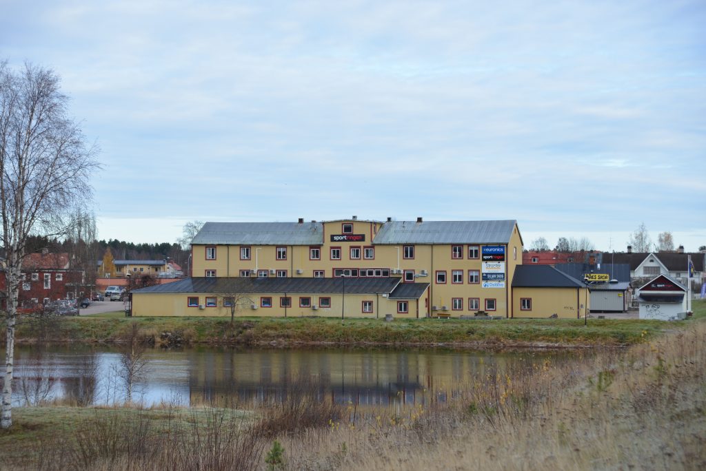 Elloshuset från västra sidan